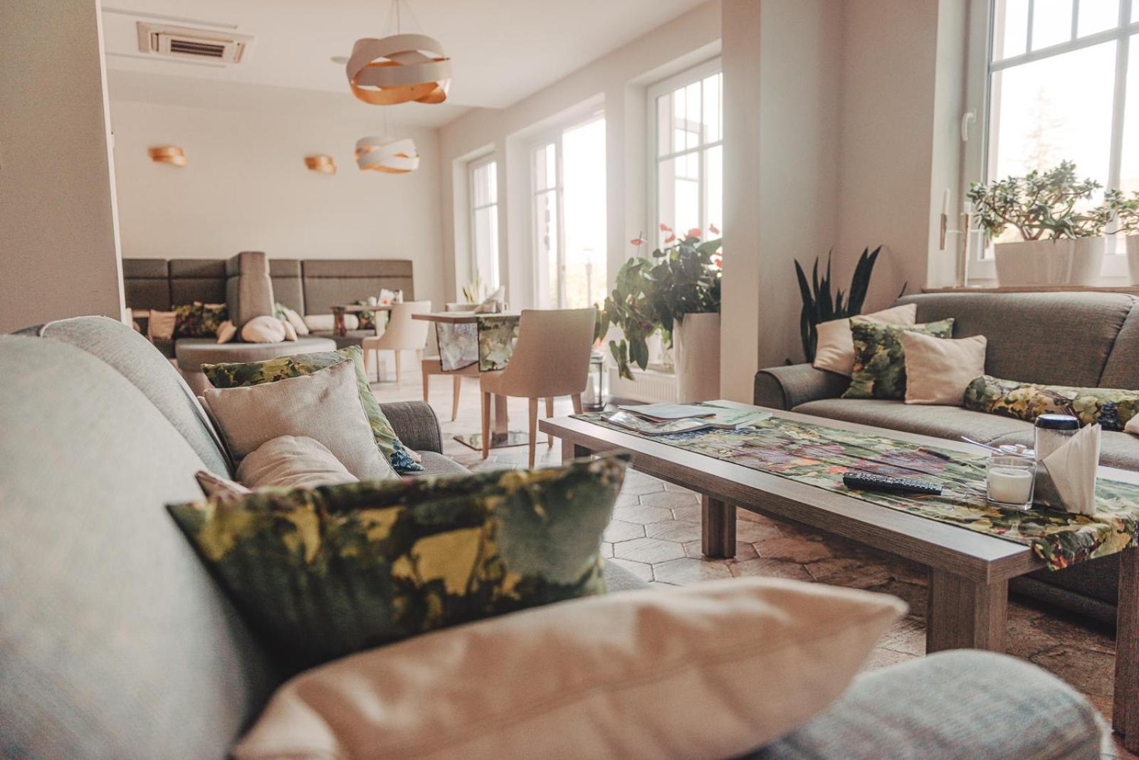 Hotel Willa Odkrywcow Шклярска Поремба Екстериор снимка