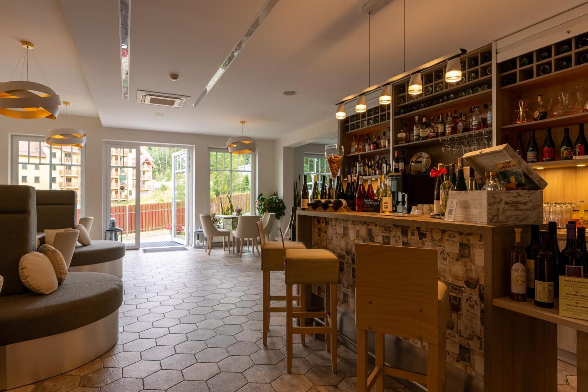 Hotel Willa Odkrywcow Шклярска Поремба Екстериор снимка
